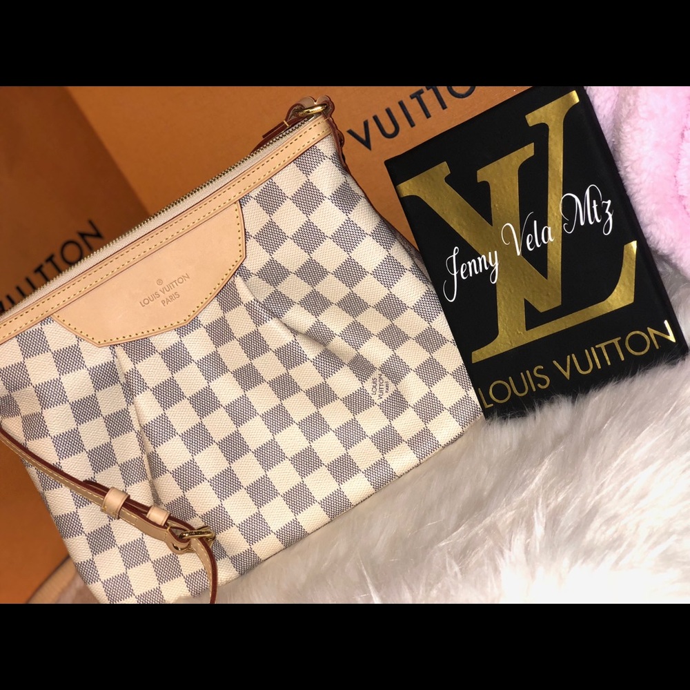 😍Sold😍Siracusa PM Azure